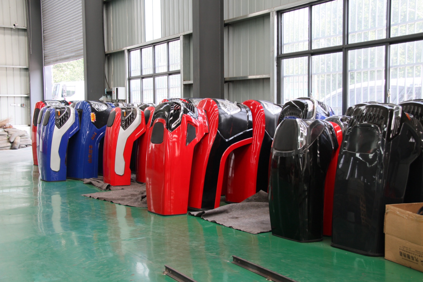 HETIAN tractor painting process